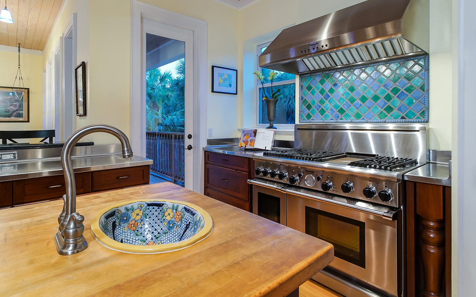 1820 Laurel Street, Sarasota, FL