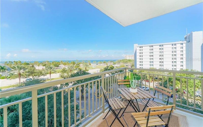 Sarasota Downtown Condo Luxury Real Estate Review