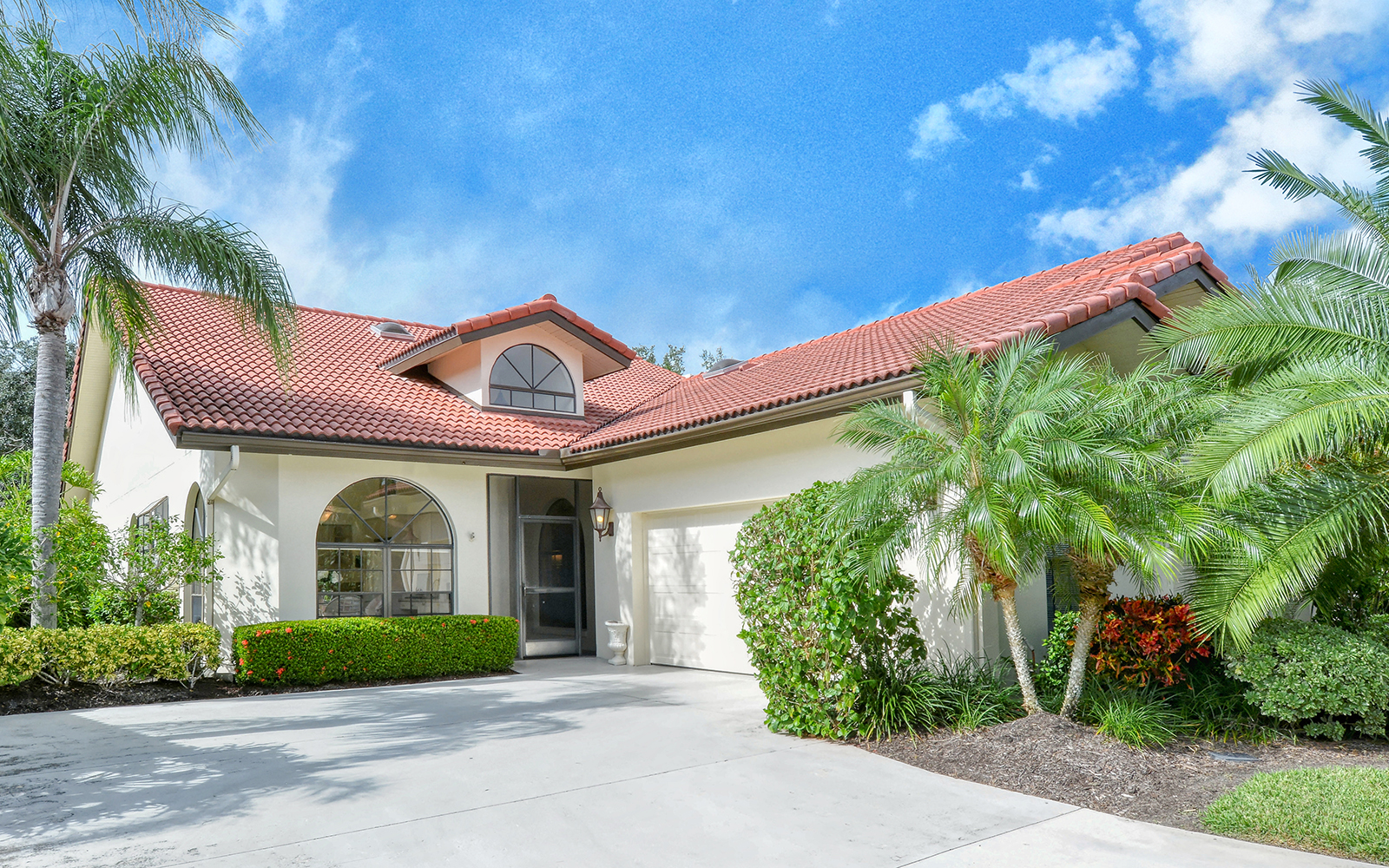4593 Las Brisas Lane, Sarasota, FL