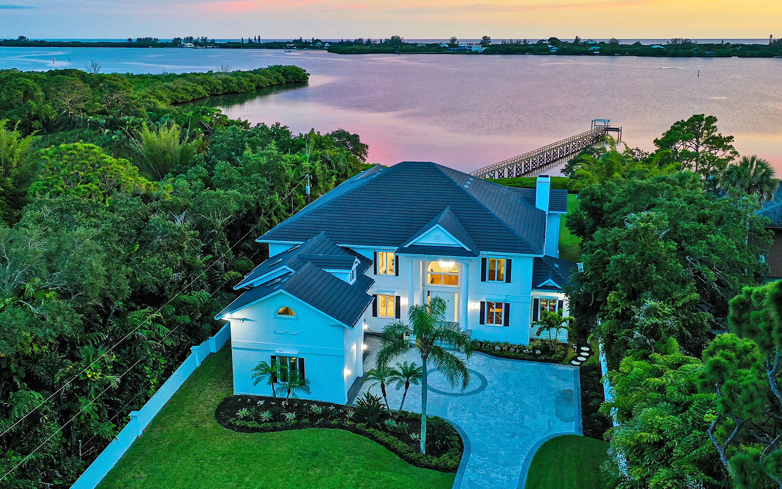 Englewood Luxury Home at 1081 Bayshore Drive, Englewood, FL 34223