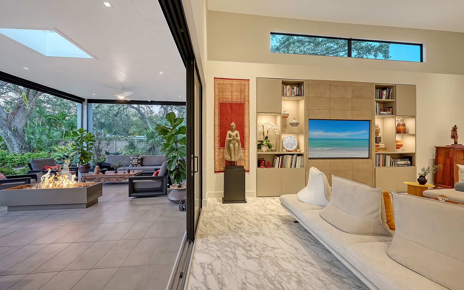 Sarasota Indoor-Outdoor Luxury Lifestyle