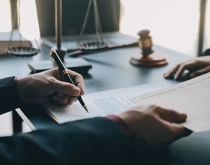 Sarasota Luxury Real Estate Buyer Attorney