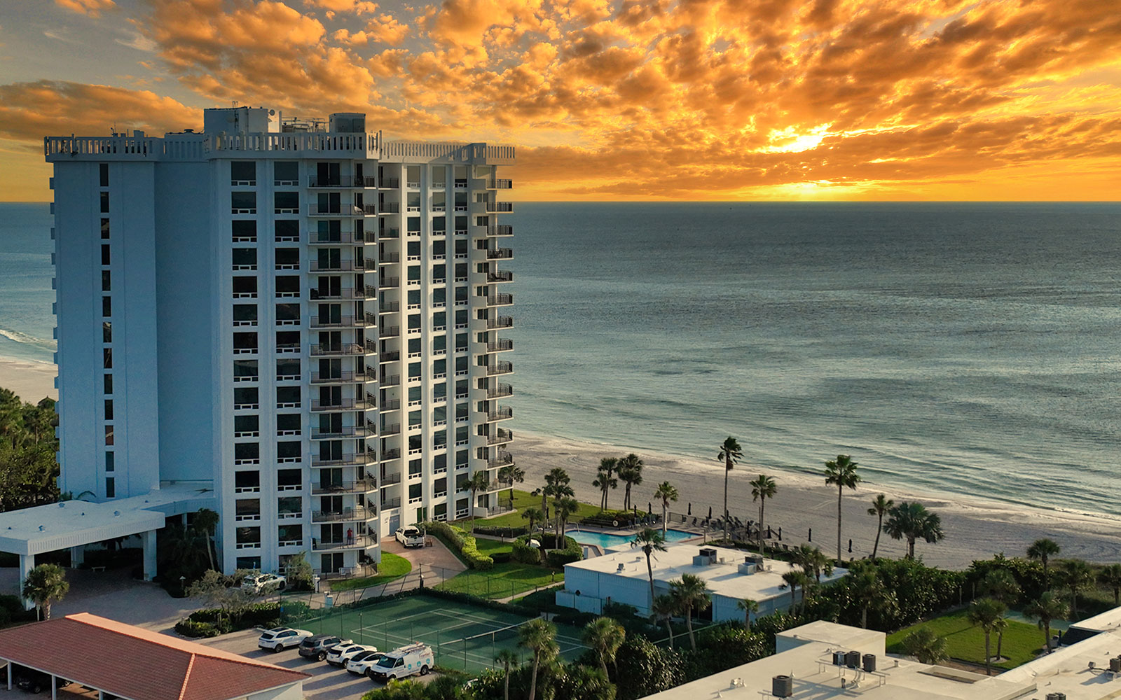 Longboat Key Luxury Condo in Islands West