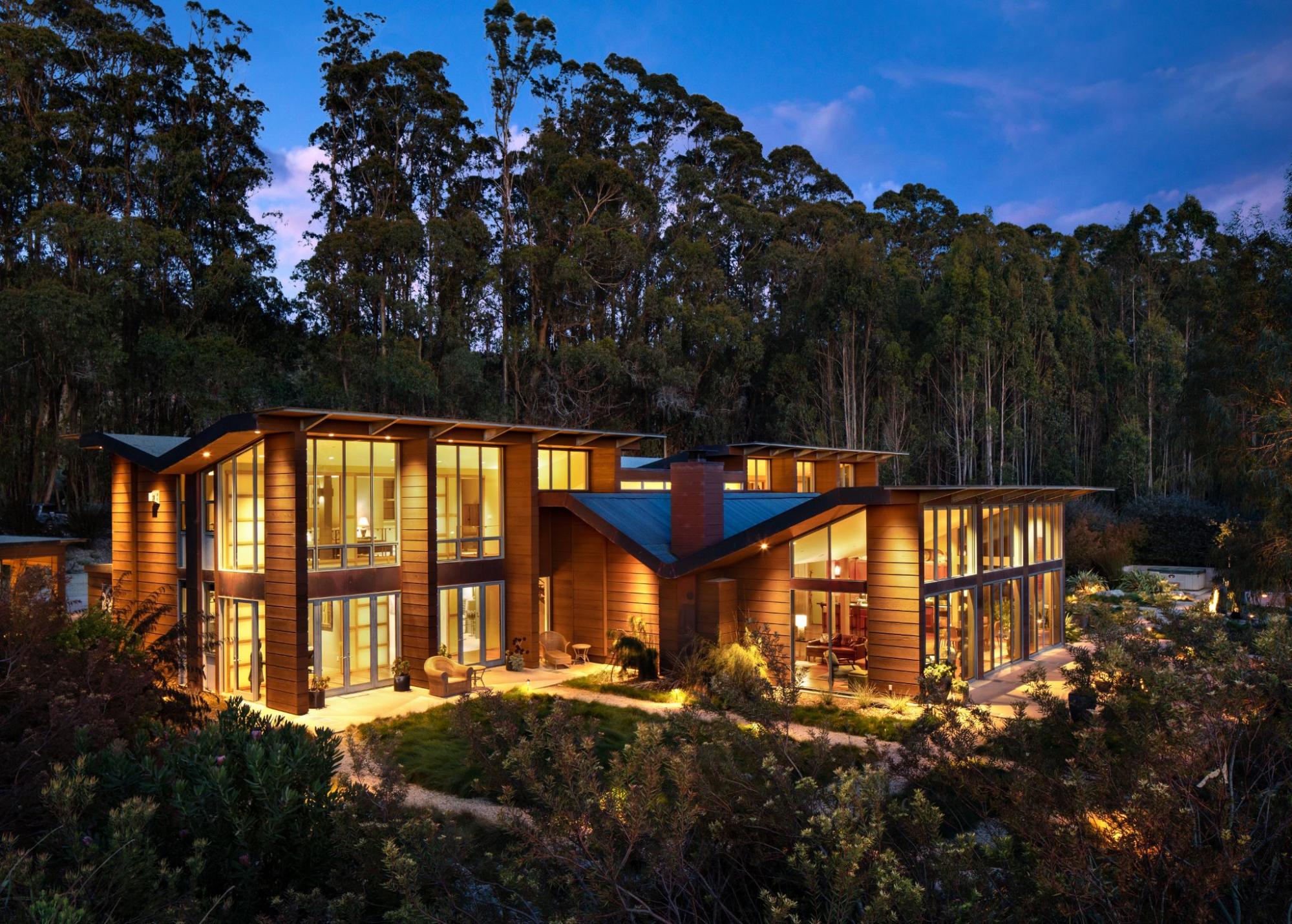 Pescadaro, California, Multi-Generational Luxury Home